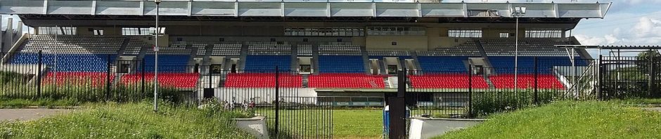 Concours de saut d'obstacles au stade équestre de Bittsa